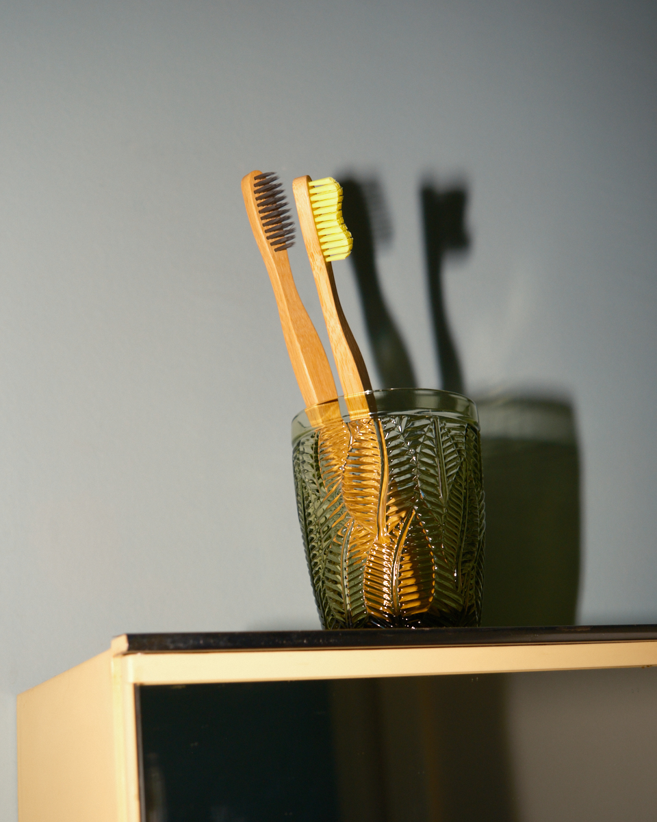 Alternative view of ΟΔΟΝΤΟΒΟΥΡΤΣΑ ΑΠΟ ΜΠΑΜΠΟΥ